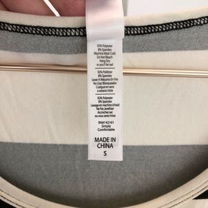 LuLaRoe Tops - Lularoe Striped Classic Tee in Black & Cream LuLaRoe Tops - Lularoe Striped Classic Tee in Black & Cream